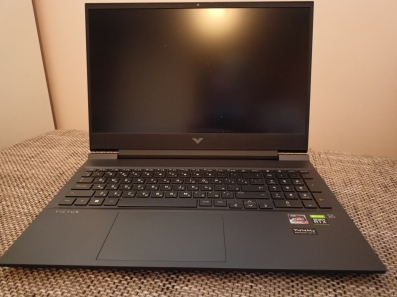 Prodajem laptop HP Victus 16.1