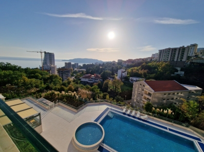 Jednosoban luksuzan stan u novom kompleksu sa bazenom i prelepim pogledom na more,Becici (NA PERIOD DO 01.06.2023)