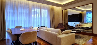 Luksuzan jednosoban stan 74m2 u hotelu Regent , Porto montenegro