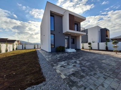 Kuća na prodaju, Zabjelo, Podgorica