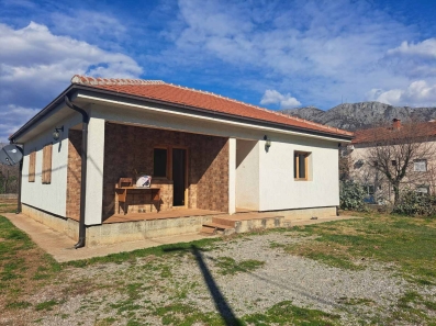 Kuća u Podgorici, naselje Masline