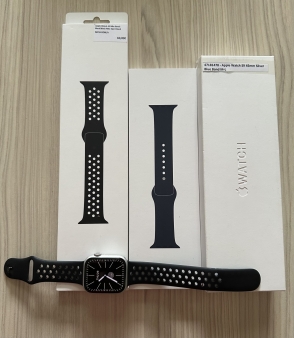 Apple watch S9 45mm silver, blue band