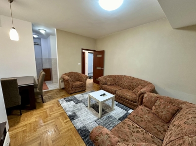 Dvosoban stan na prodaju, Blok 9, Podgorica
