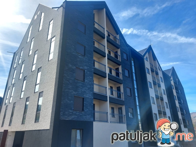 Prodaje se dvosoban duplex stan u Kolašinu 52m2